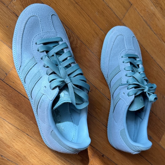 Adidas Womens Samba OG Sneakers - Picture 6 of 6